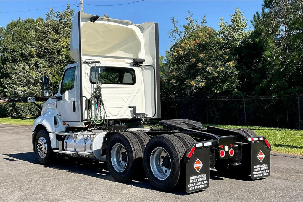 2020 CUM LT625 6×4 Day Cab