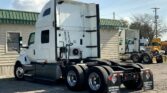 2021 CUM LT625 6×4 Sleeper