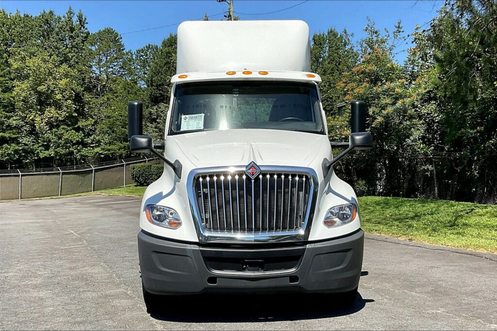 2019 INT LT625 6×4 Day Cab