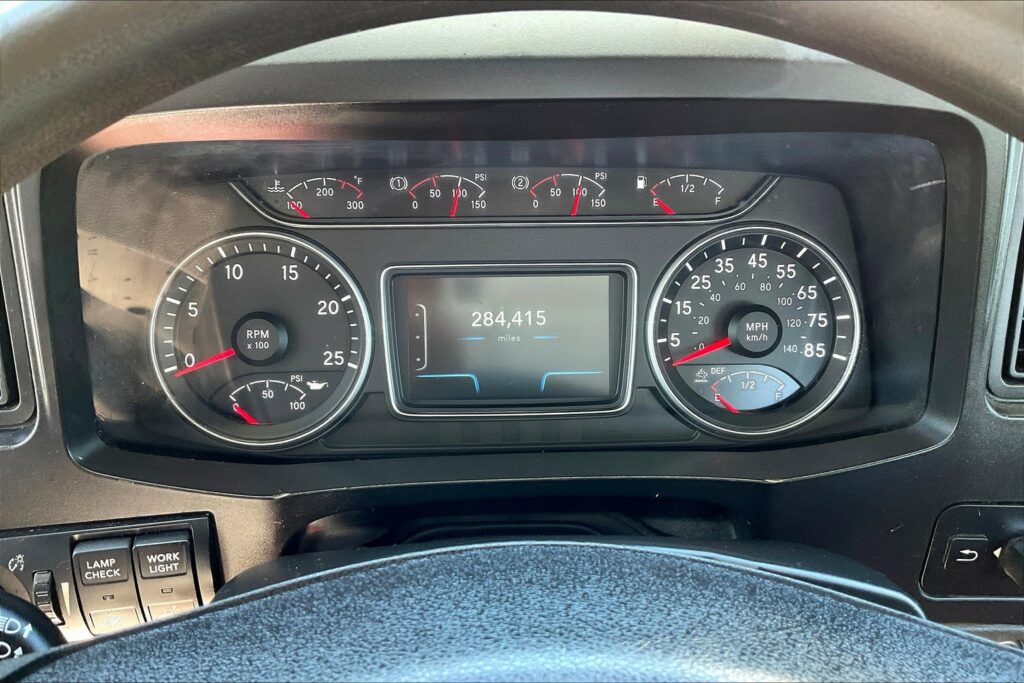 2019 INT LT625 6×4 Day Cab