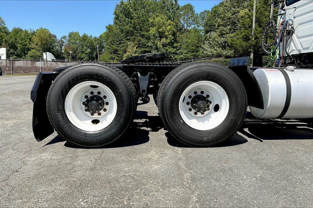 2019 INT LT625 6×4 Day Cab