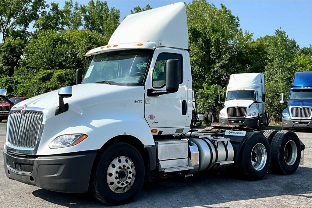 2019 INT LT625 6×4 Day Cab