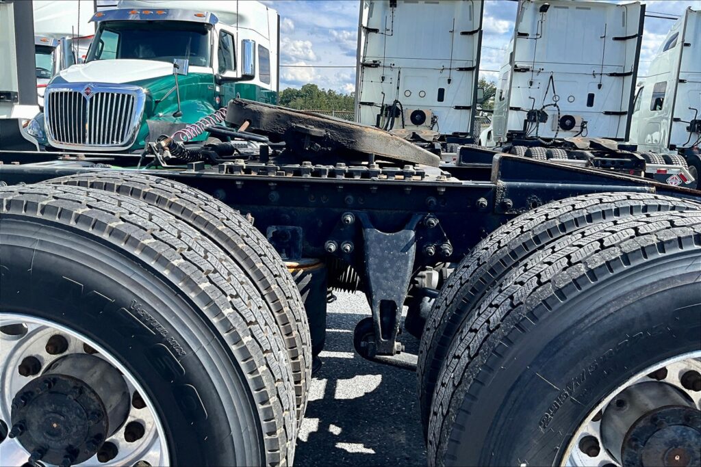 2020 INT LT625 6×4 Sleeper