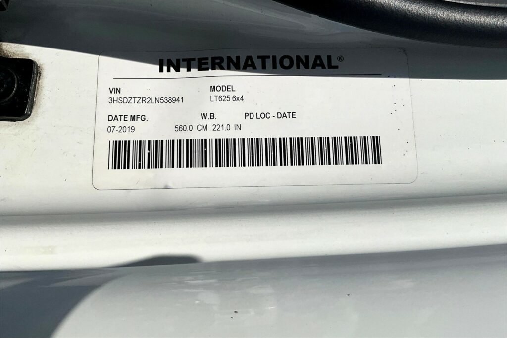 2020 INT LT625 6×4 Sleeper