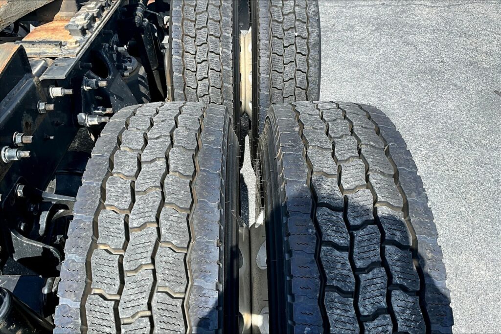 2020 INT LT625 6×4 Sleeper