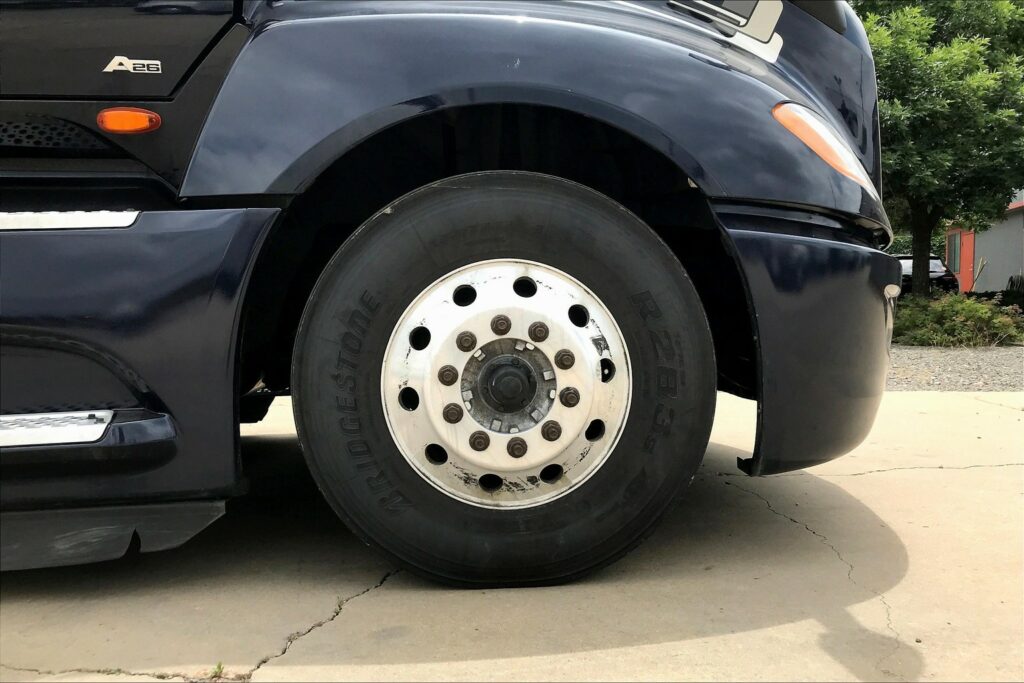 2022 INT LT625 6×4 Sleeper