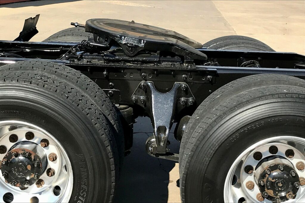 2022 INT LT625 6×4 Sleeper