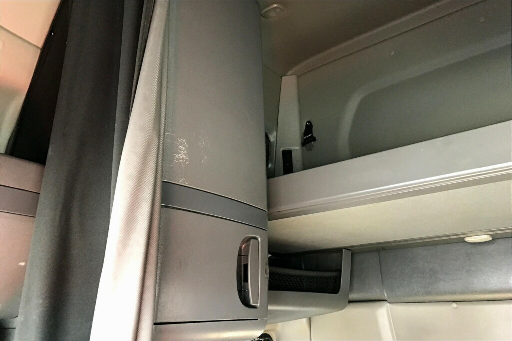 2022 INT LT625 6×4 Sleeper