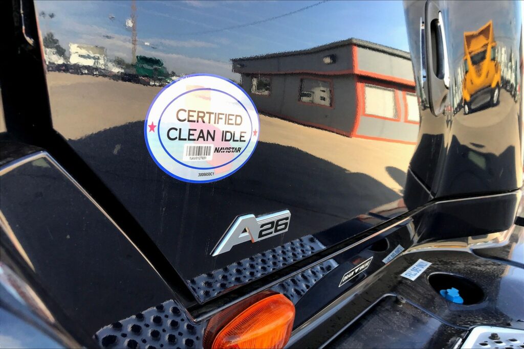 2022 INT LT625 6×4 Sleeper