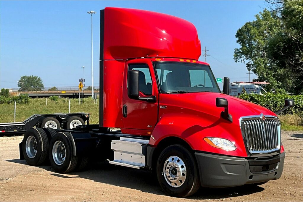 2020 INT LT625 6×4 Day Cab