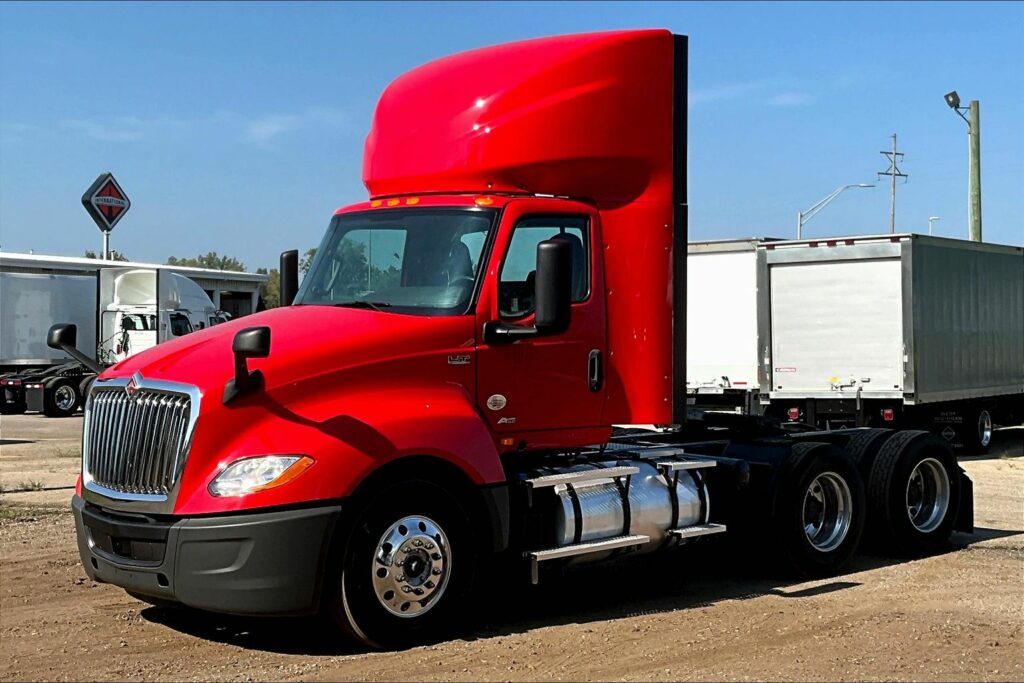 2020 INT LT625 6×4 Day Cab