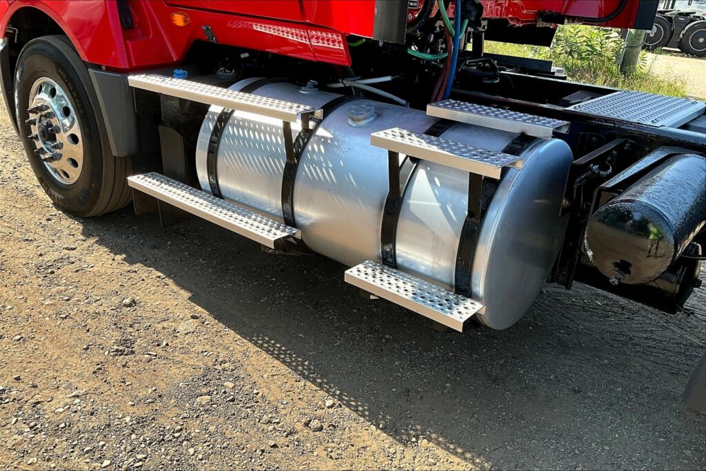 2020 INT LT625 6×4 Day Cab