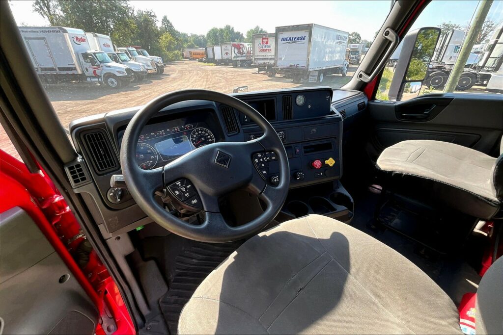 2020 INT LT625 6×4 Day Cab