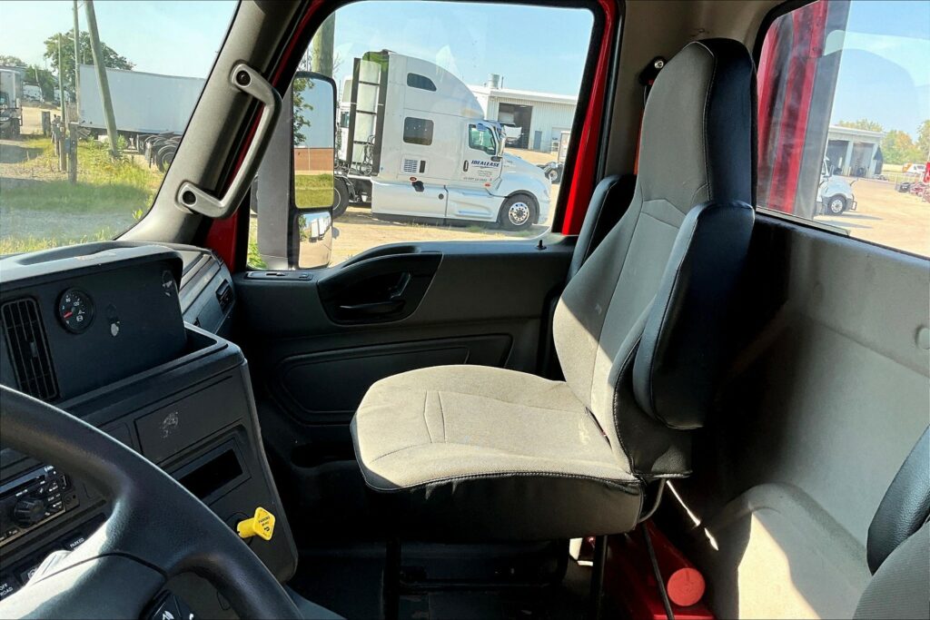 2020 INT LT625 6×4 Day Cab