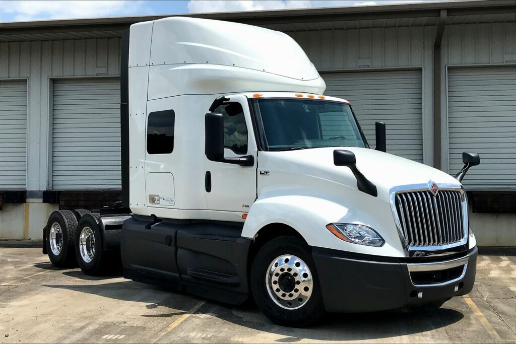 2022 INT LT625 6×4 Sleeper