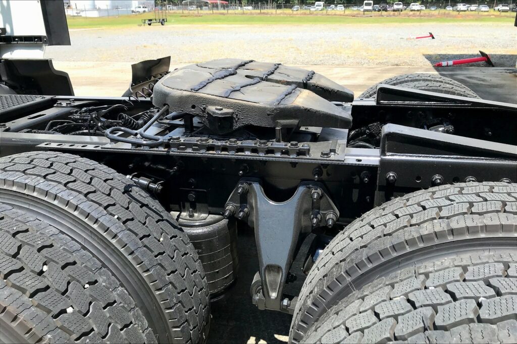 2022 INT LT625 6×4 Sleeper