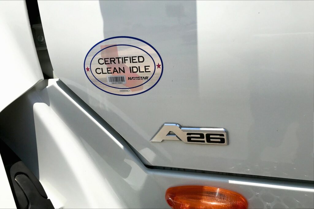 2022 INT LT625 6×4 Sleeper