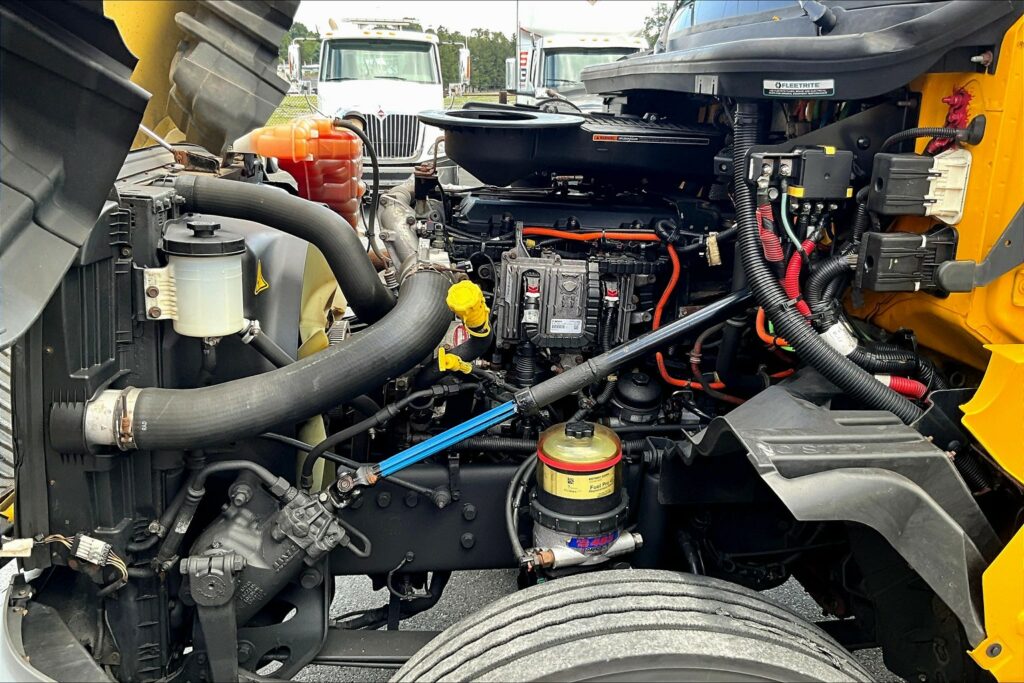 2019 INT LT625 6×4 Day Cab