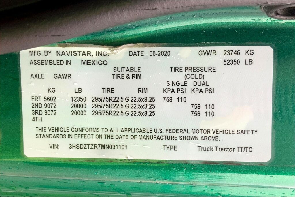 2021 INT LT625 6×4 Sleeper