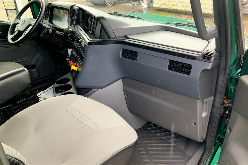 2021 INT LT625 6×4 Sleeper