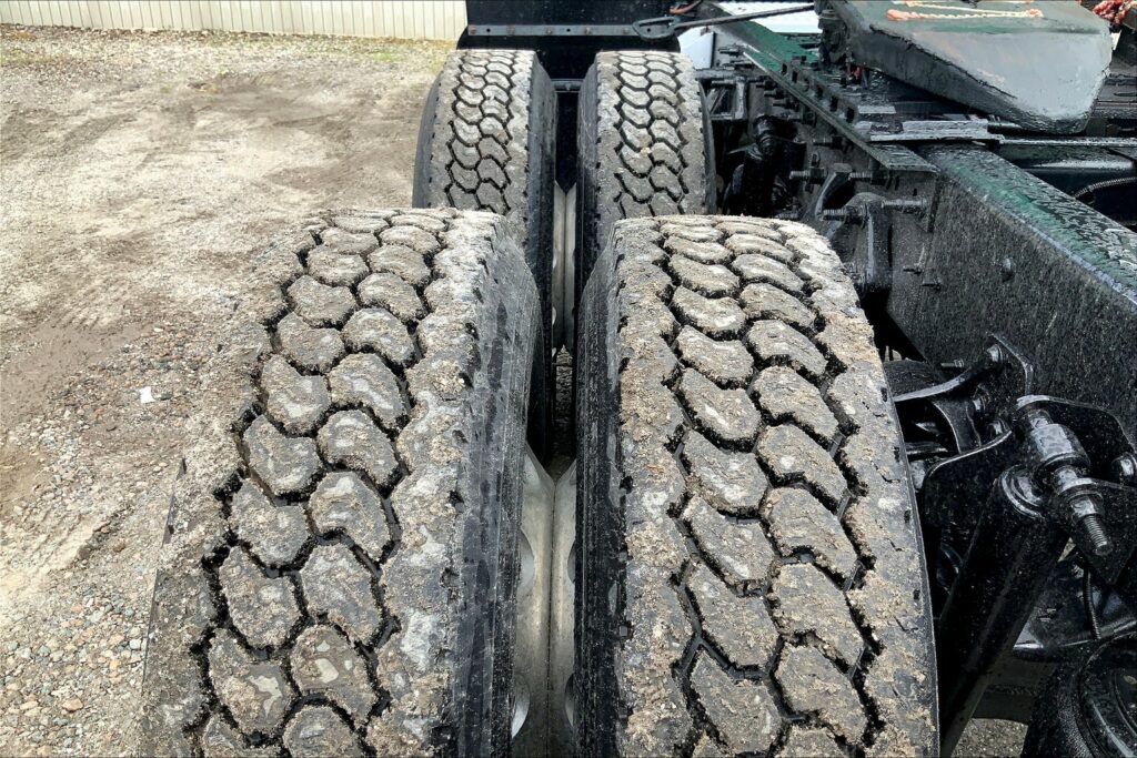 2021 INT LT625 6×4 Sleeper
