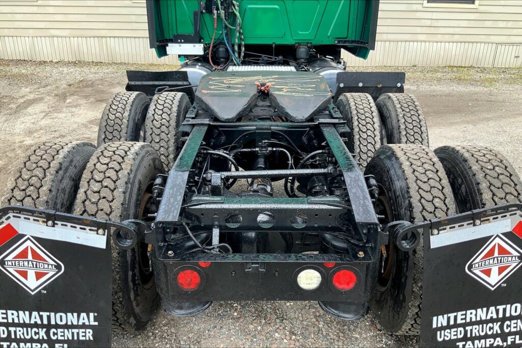 2021 INT LT625 6×4 Sleeper