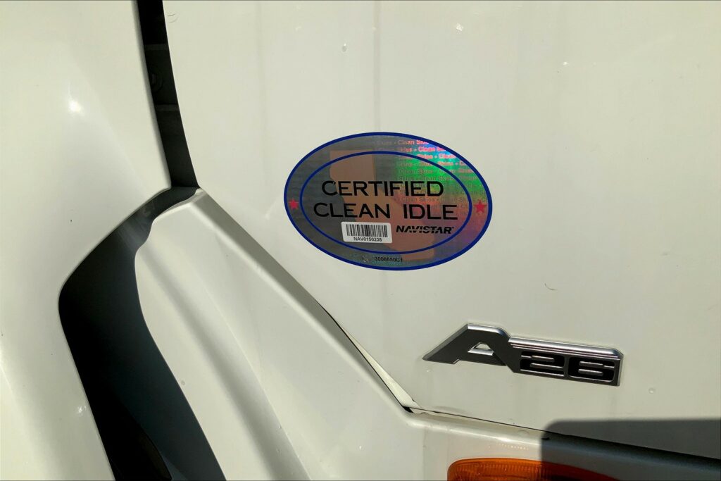 2023 INT LT625 6×4 Sleeper