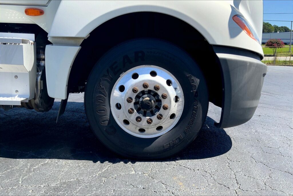 2020 INT LT625 6×4 Day Cab