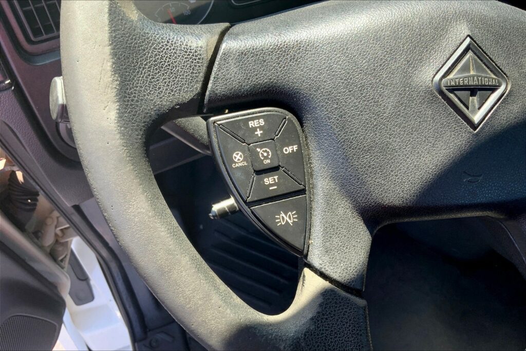 2020 INT LT625 6×4 Day Cab
