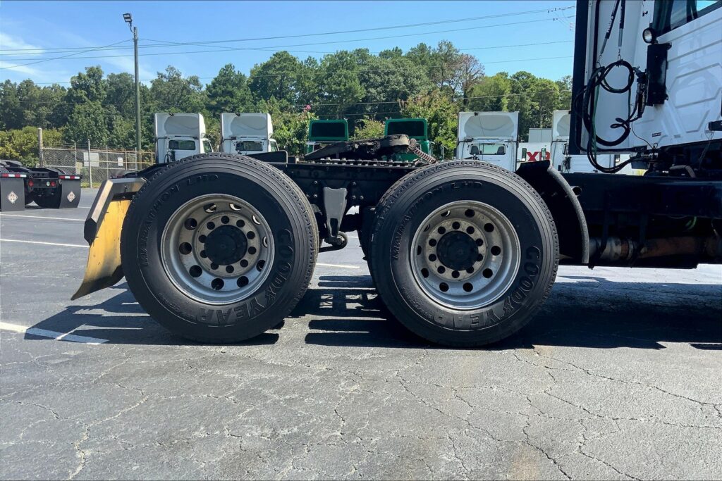 2020 INT LT625 6×4 Day Cab