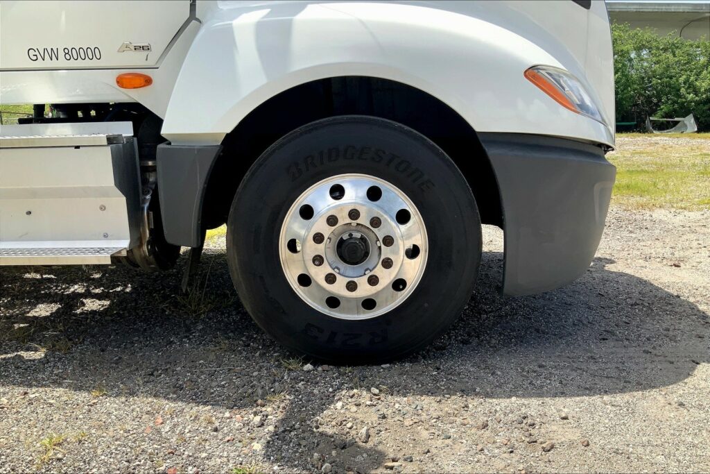 2019 INT LT625 6×4 Day Cab