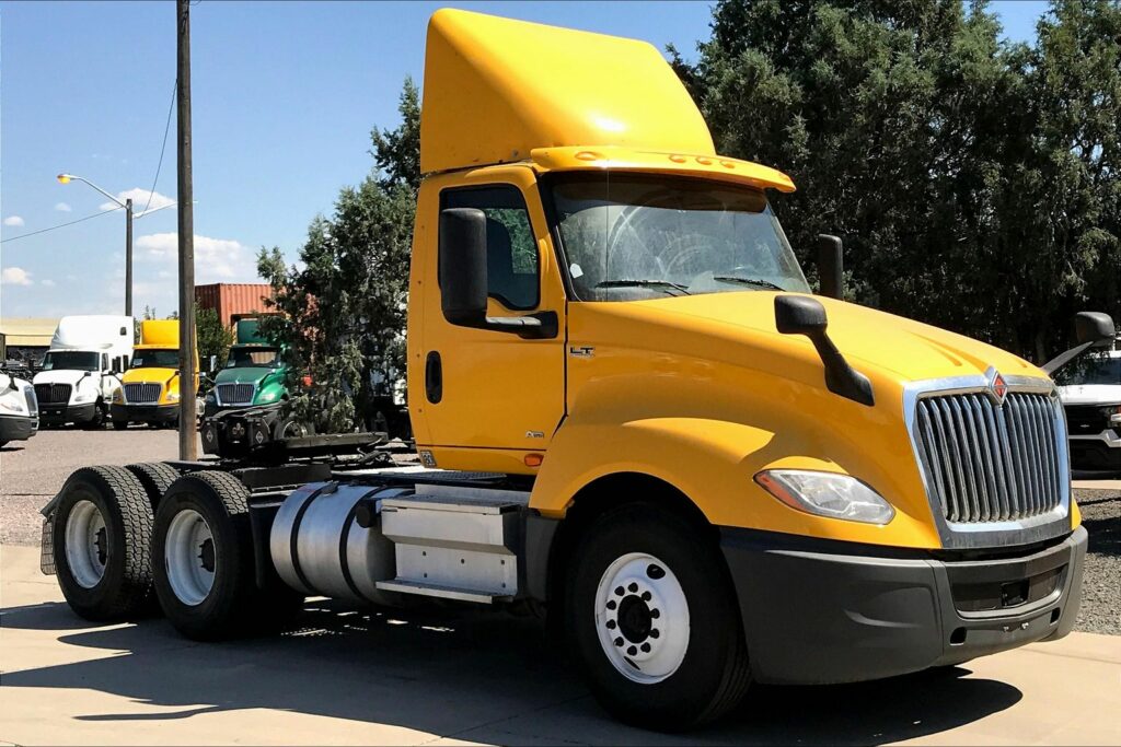 2019 INT LT625 6×4 Day Cab