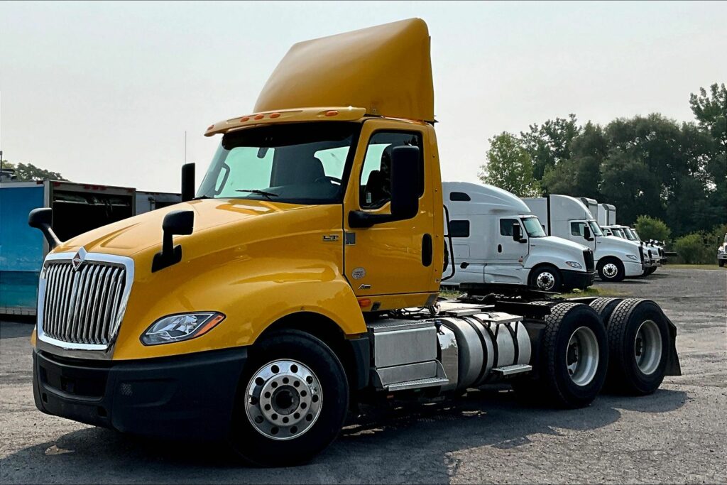 2019 INT LT625 6×4 Day Cab