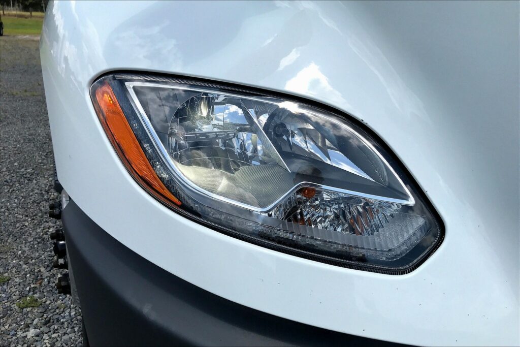 2023 INT LT625 6×4 Sleeper