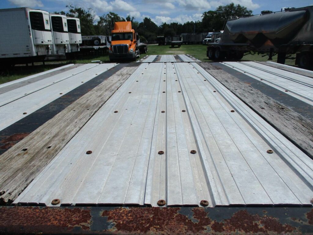 2013 Great Dane 53X102 REAR SLIDING AXLE