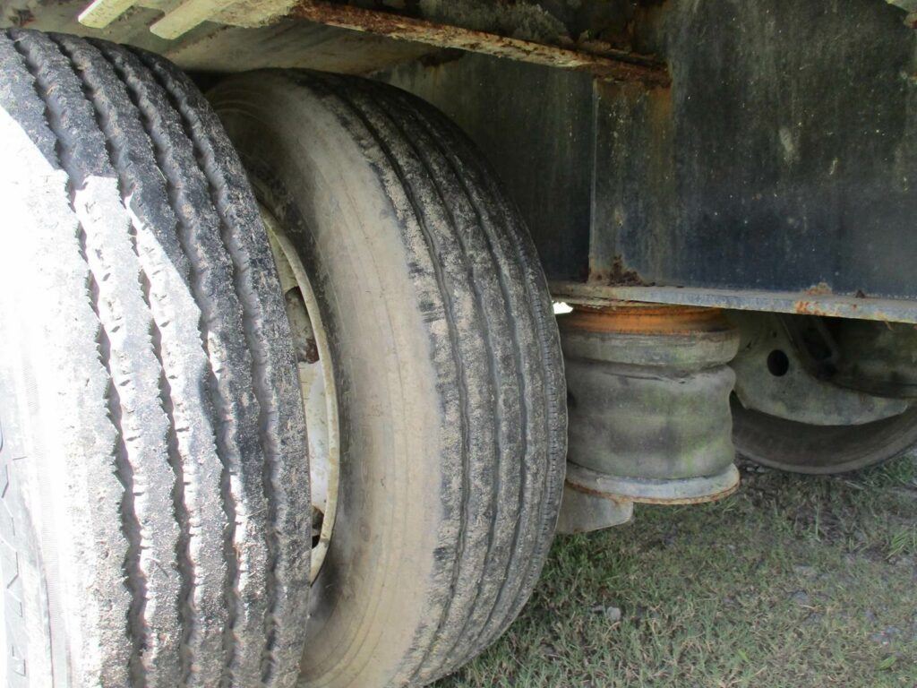 2013 Great Dane 53X102 REAR SLIDING AXLE