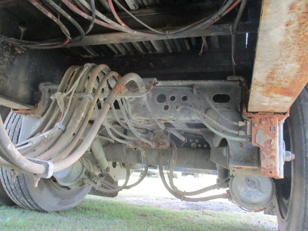 2013 Great Dane 53X102 REAR SLIDING AXLE
