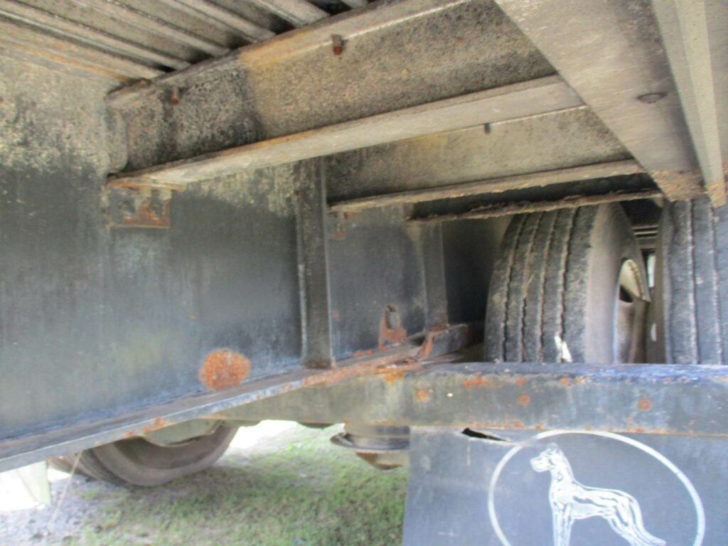 2013 Great Dane 53X102 REAR SLIDING AXLE