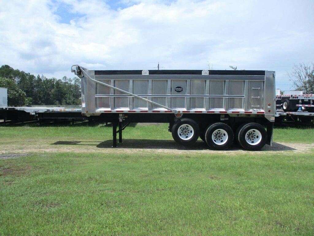 2025 MAC Trailer 30ft