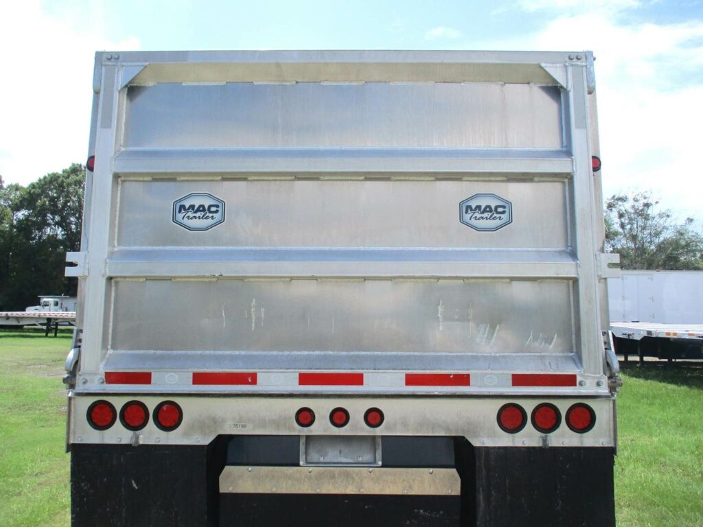 2025 MAC Trailer 30ft