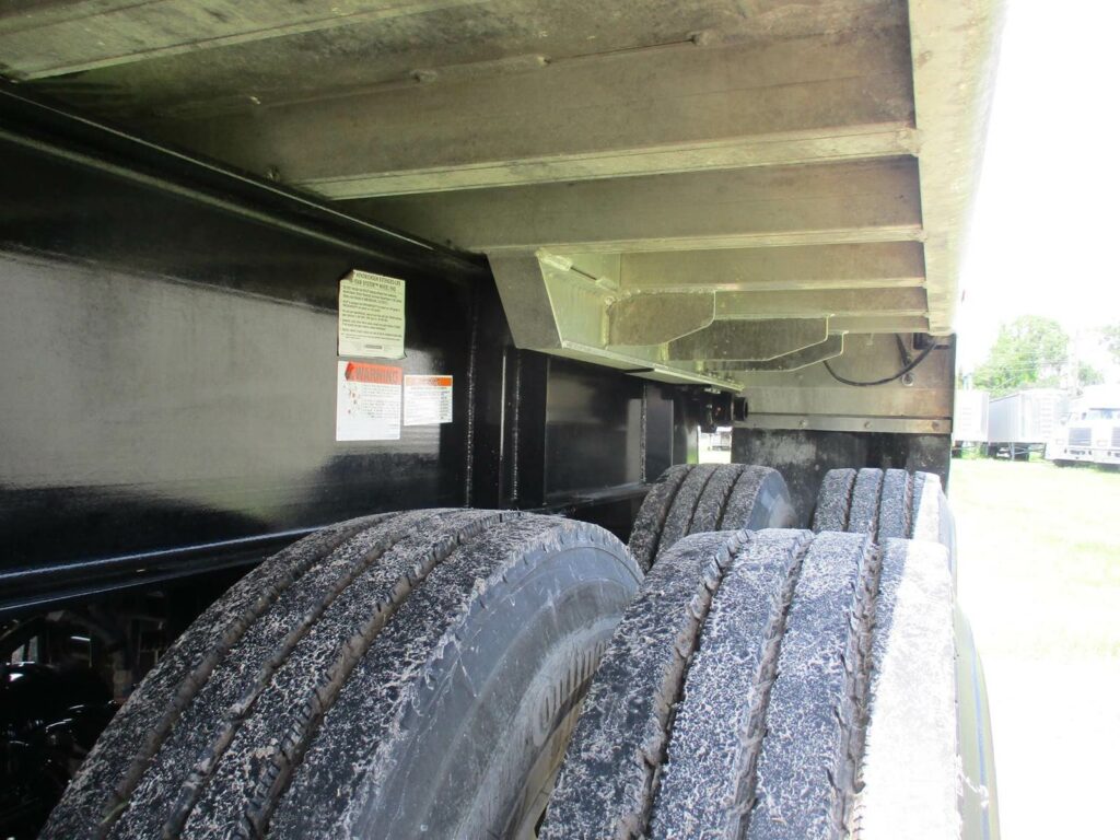 2025 MAC Trailer 30ft