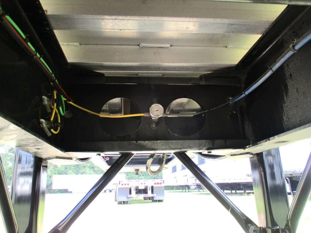 2025 MAC Trailer 30ft