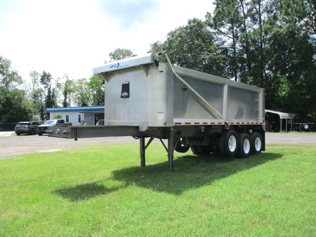 2024 Trailstar 30 FT FRAMED TRI-AXLE END DUMP