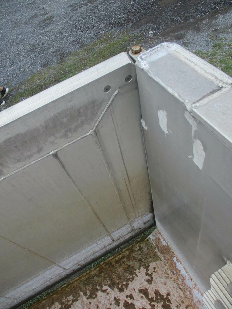 2024 Trailstar 30 FT FRAMED TRI-AXLE END DUMP