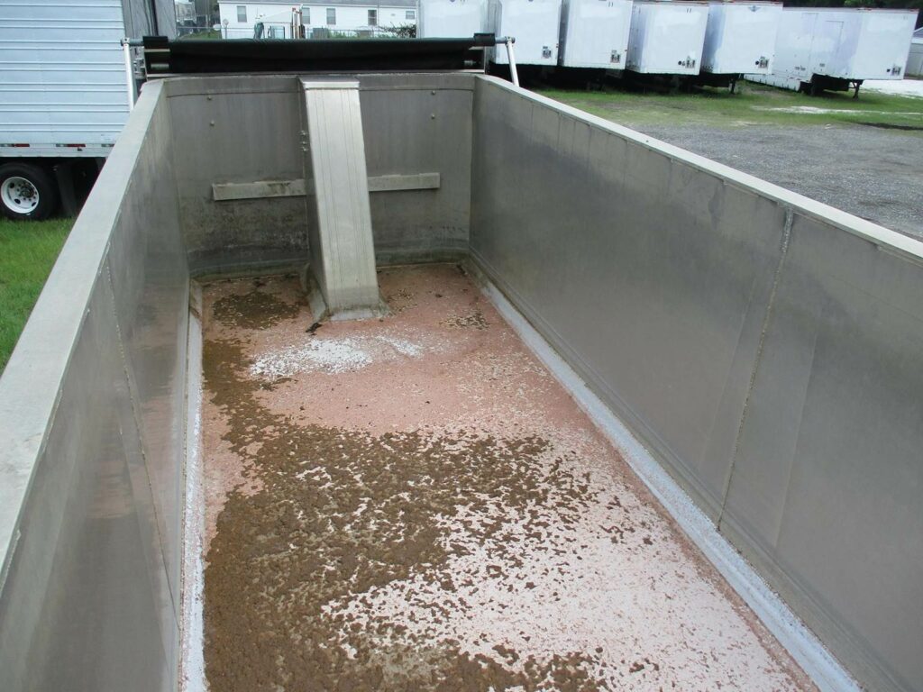 2024 Trailstar 30 FT FRAMED TRI-AXLE END DUMP