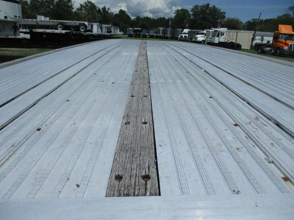 2014 Reitnouer 48X102 BIG BUBBA SPREAD AXLE ALUMINUM