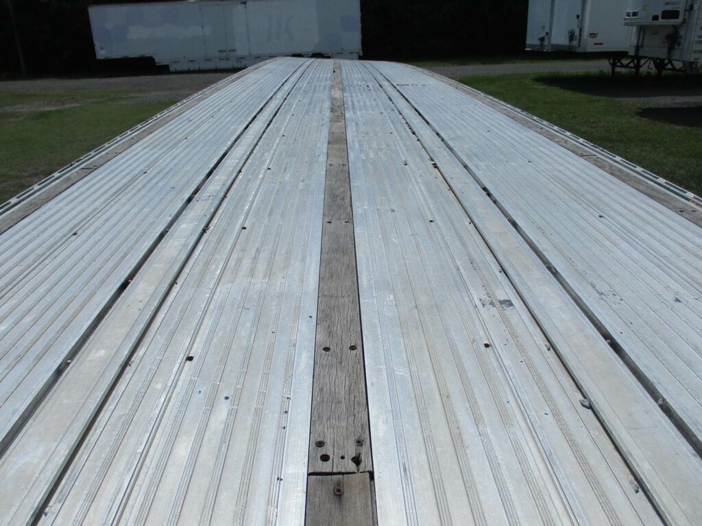 2014 Reitnouer 48X102 BIG BUBBA SPREAD AXLE ALUMINUM