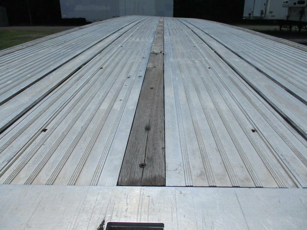 2014 Reitnouer 48X102 BIG BUBBA SPREAD AXLE ALUMINUM