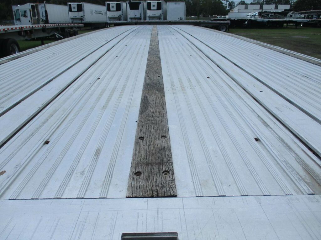 2014 Reitnouer 48X102 BIG BUBBA SPREAD AXLE ALUMINUM FLATBED