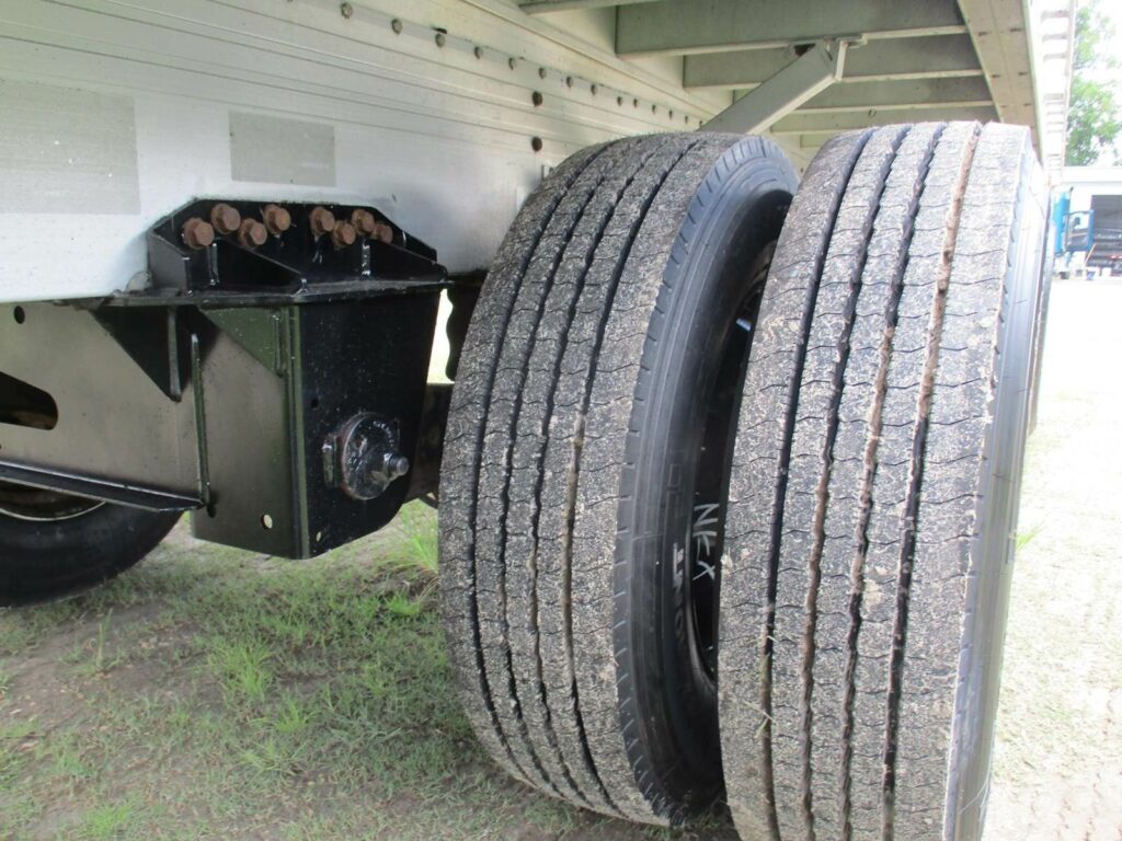 2014 Reitnouer 48X102 BIG BUBBA SPREAD AXLE ALUMINUM FLATBED